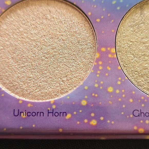 Space Case Cosmetics Eyeshadow Quad With Mirror Case And Makeup Cosmetics Beauty - Picture 9 of 16